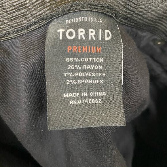 Torrid Black Sky High Skinny Jeans Size 30 Short - Picture 5 of 6